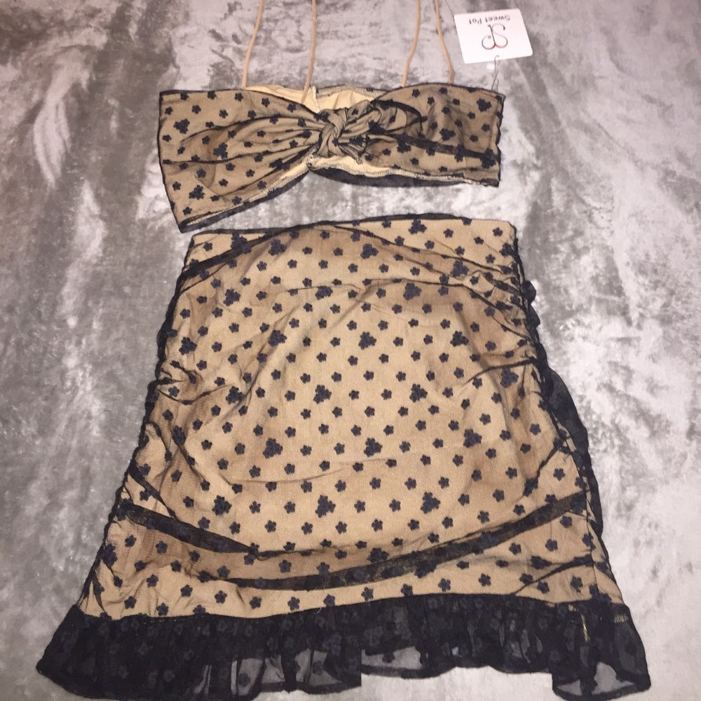 Set of crop top with matching skirt